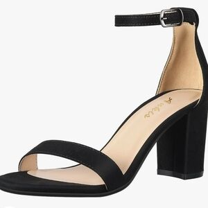 Ankis Women Black  Platform Round Toes Chunky Block Pumps 4" Shoes NWOT Size 7M